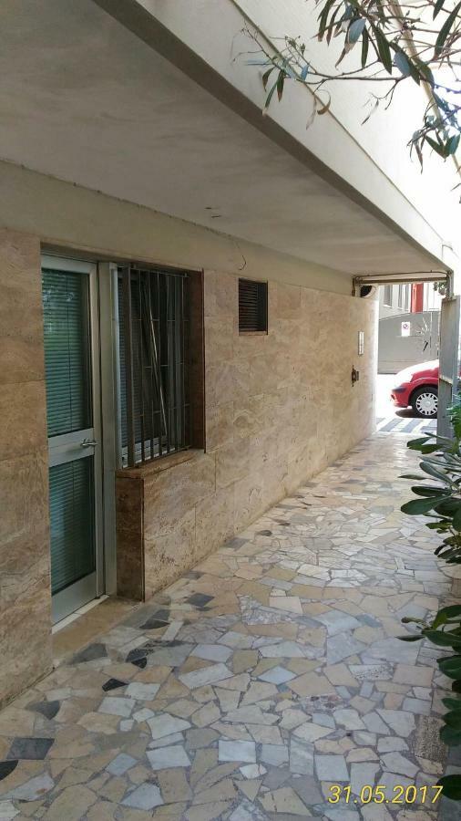 Monolocale Via Leopardi Hotel Pescara Ngoại thất bức ảnh