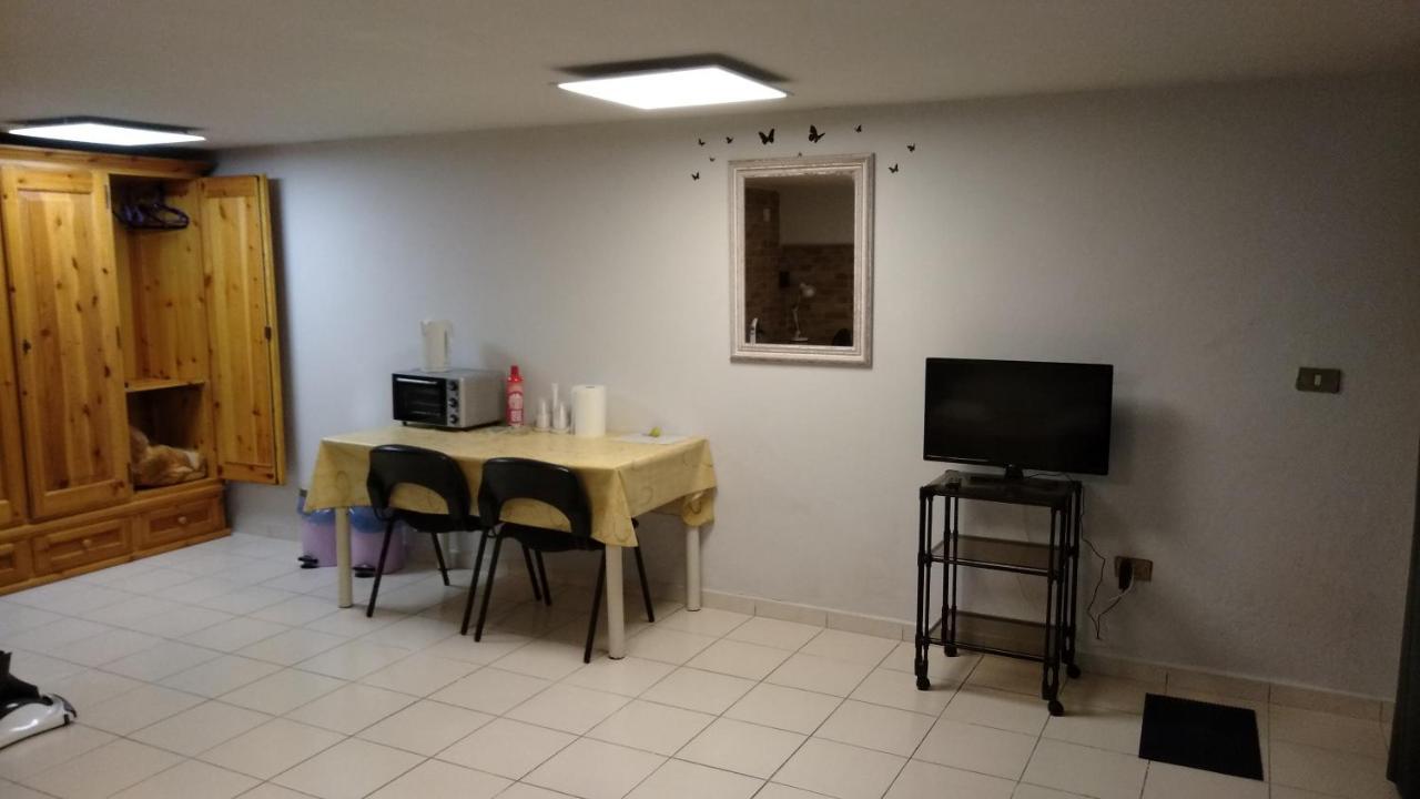 Monolocale Via Leopardi Hotel Pescara Ngoại thất bức ảnh